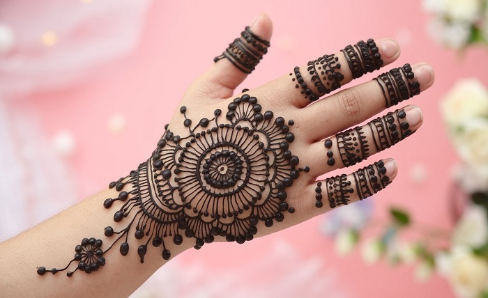 stylish instagram stylish royal front hand mehndi design