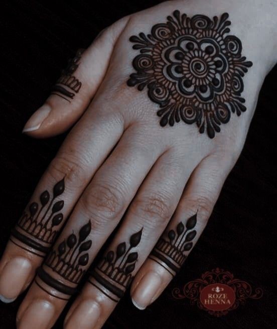 mehndi-designs-for-kids-circle mehndi-designs-for-kids-circle