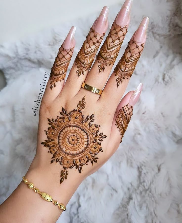 Easy-Arabic-Mehndi-Design Easy-Arabic-Mehndi-Design