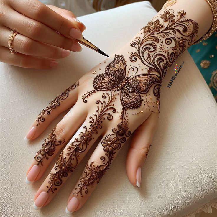 Easy-Arabic-Mehndi-Design Easy-Arabic-Mehndi-Design