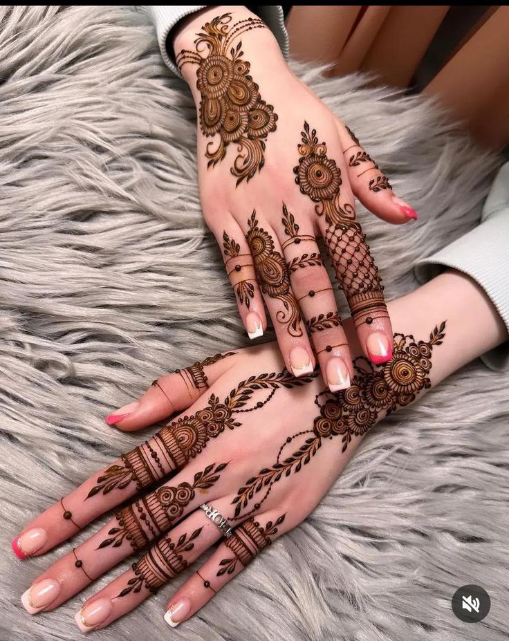 Easy-Arabic-Mehndi-Design Easy-Arabic-Mehndi-Design