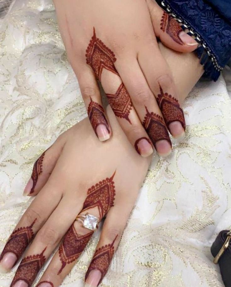 Finger-Mehndi-Design-Images Finger-Mehndi-Design-Images