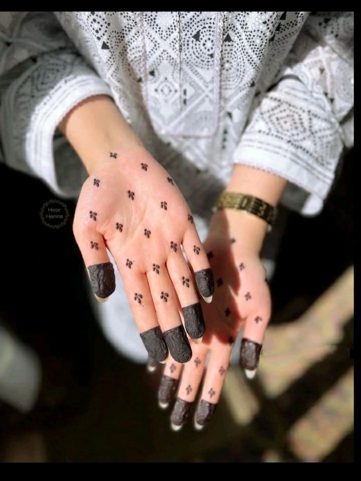 Finger-Mehndi-Design-Images Finger-Mehndi-Design-Images