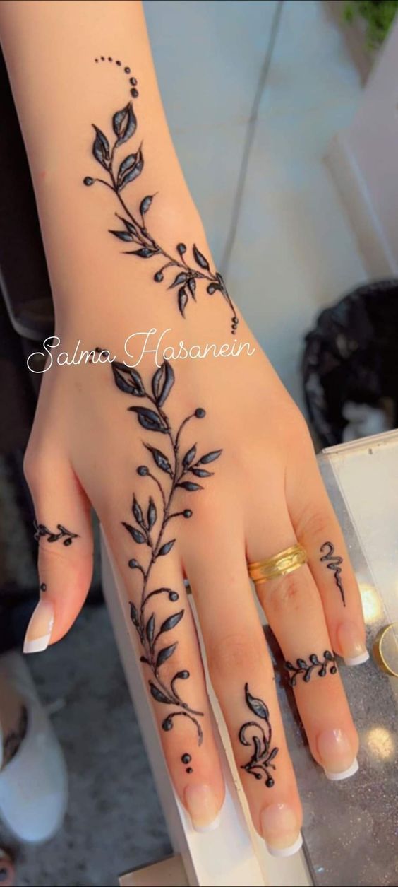 Front-Hand-Simple-Mehndi-Design-Images Front-Hand-Simple-Mehndi-Design-Images