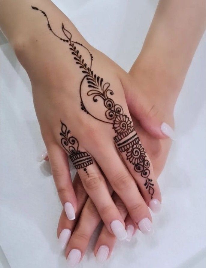 Front-Hand-Simple-Mehndi-Design-Images Front-Hand-Simple-Mehndi-Design-Images